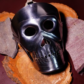 WARRIORS OUTFIT Medieval Functional Roman Armor Rustic Vintage Wearable Maximus Gladiator Helmet Sliver (Silver)