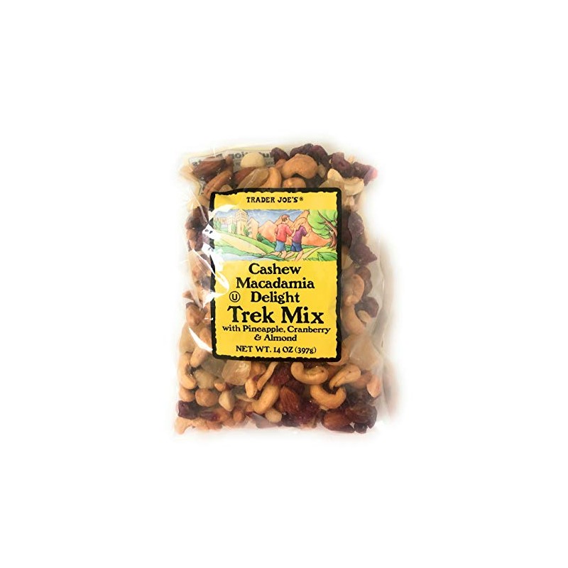 Trader Joes Cashew Macadamia Delight Trek Mix with Pineapple Cranberry