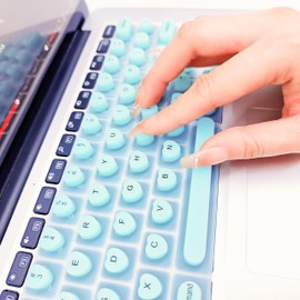 Keyboard Cover for Long Nails, Silicone Raised Keyboard Cover Protector for Nail Art, Comfortable Typing for Long Nails, Perfectly Compatible with MacBook Pro13 2020-2023, US ANSI(Green)