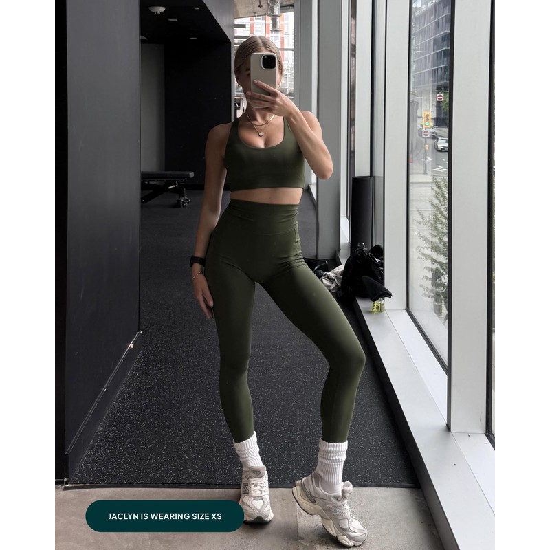 PAVOI ACTIVE Leggings with Pockets | Compressive High Waisted Butt