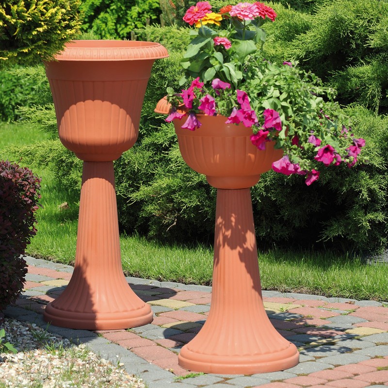 Classic plastic terracotta colour Milano flowerpot vase 30 cm of