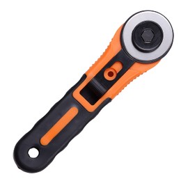 Nestor & Gamble, fabric cutter with integrated protective function and stainless steel blade, diameter 45 mm