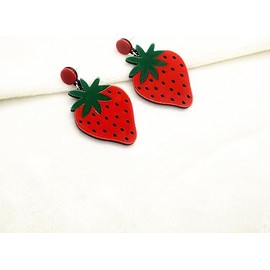 Bohemian Acrylic Strawberry Earrings for Women Summer Fruit Dangle Earrings Cute Strawberry Statement Earring Jewelry (Red, 6.3 * 3.7CM)