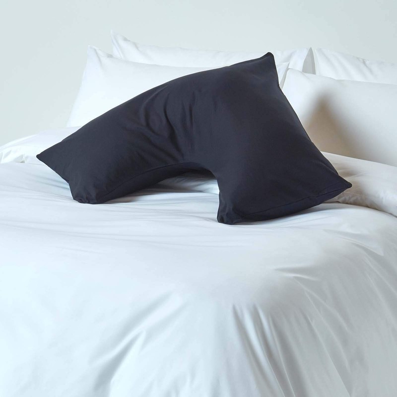 HOMESCAPES Black Pure Egyptian Cotton V-Shape Pillowcase 200 TC 400