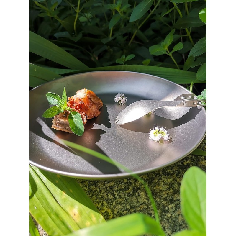 RISON-Titanium Round Camping Plate Titanium Plate Outdoor Ultra Light Camping