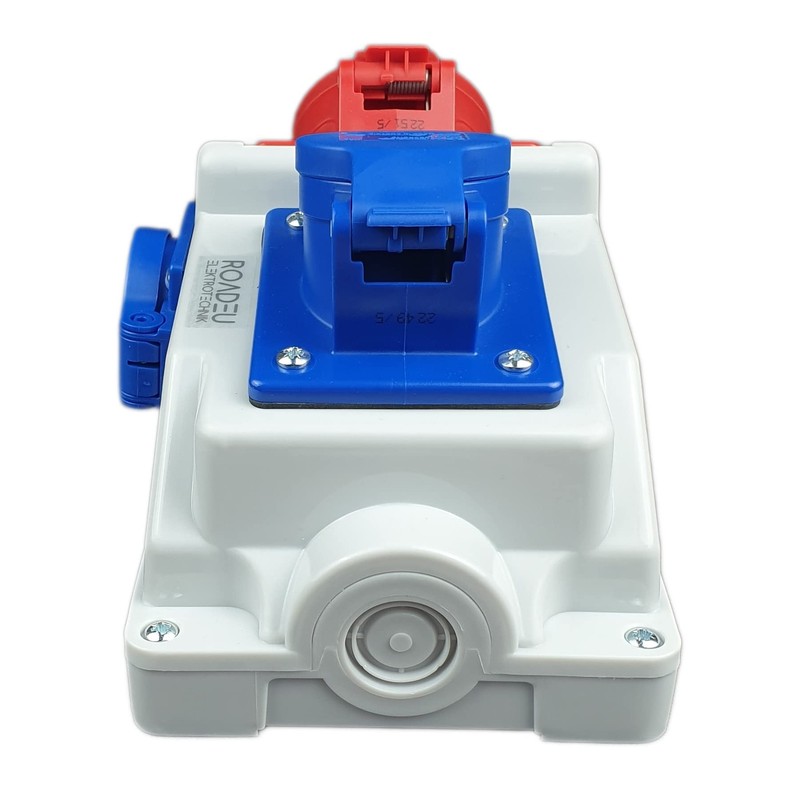 RoadEu Combination Wall Socket, 16 A CEE Socket 5P with