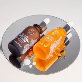 XAMANIA Do de Serum Vitamina C  Rosa Mosqueta. Cuidado Facial Antiedad, Antioxidante, Regenerante, Skin Care Para Acn, Manchas. 30 ml                 