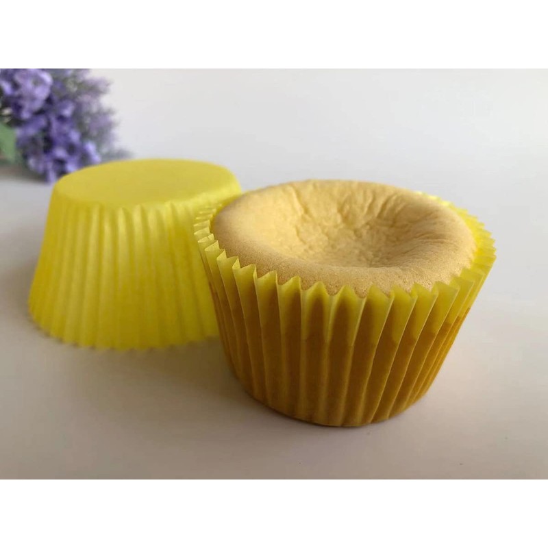 Huaswan Yellow Cupcake Liners Greaseproof Paper Standard Baking Cups for