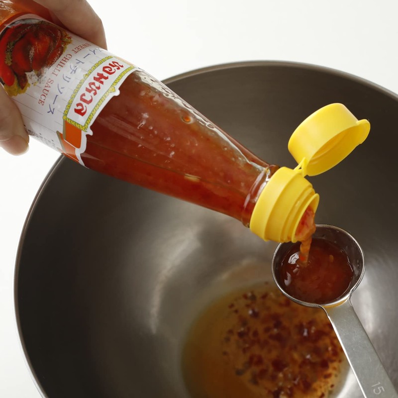 Yuuki Sweet Chili Sauce, 13.1 oz (370 g)