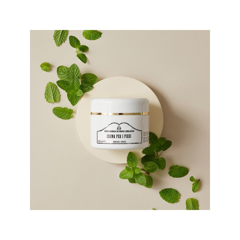 Camal Dolly Crema Piedi (Foot Cream) 100ml / 까말돌리크레마 삐에디(풋크림)