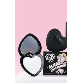 Kimchi Chic KIM CHI CHIC ALMOST CATFISHED #02 THAT WHITE POWDER 1 PC.