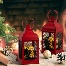 Yongmao Decorative Lantern LED Candle with Timer Vintage Christmas Red Look Distressed Pine Holly Berry Barbed Wire Hanging Lantern for Indoor Outdoor Home Christmas Décor