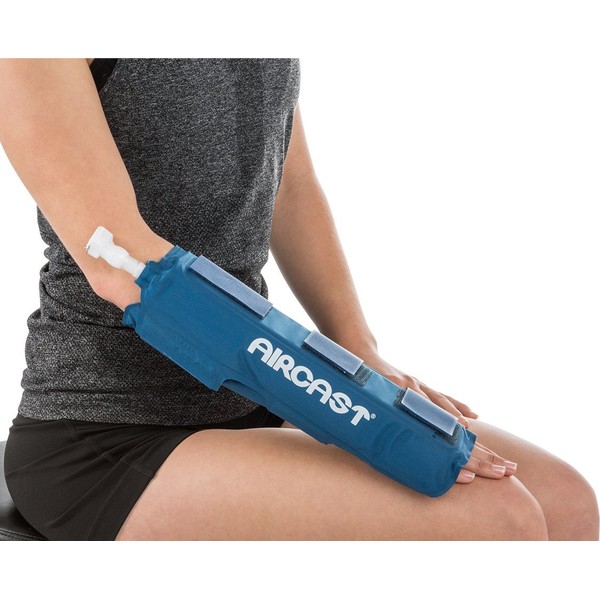 DonJoy Aircast Cryo/Cuff Cold Therapy: Hand/Wrist Cryo/Cuff, One Size Fits Most