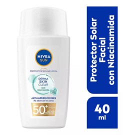 NIVEA SUN Protector Solar Facial Derma Skin Clear Anti-Imperfecciones FPS50 40ml con Niacinamida, previene brotes y no obstruye poros, ideal para...  