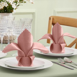 VACVELT - Paquete de 12 servilletas de satén de oro rosa de 17 x 17 pulgadas, servilletas de boda elegantes festoneadas, servilletas de mesa cuadradas, servilletas de tela de satén sedoso para restaurante, banquetes, fiestas de graduación