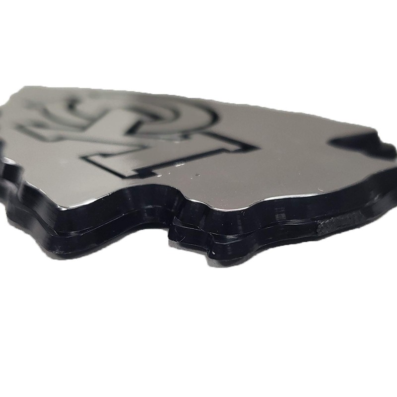 FANMATS 60480 Calgary Flames Heavy Duty Aluminum Embossed Color Emblem,