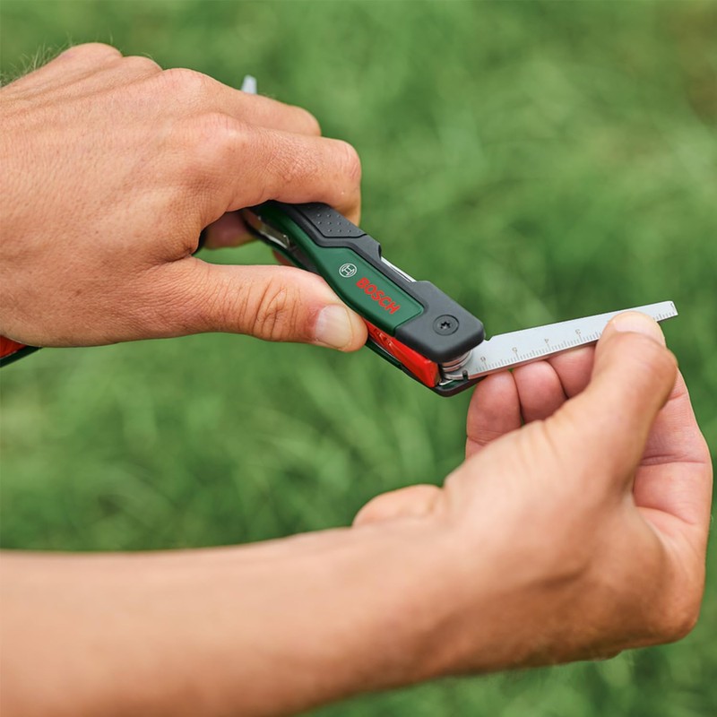 Bosch 16-in-1 Multi-Tool (Multifunktionswerkzeug zum Heimwerken, Outdoor und Camping; Edelstahl;