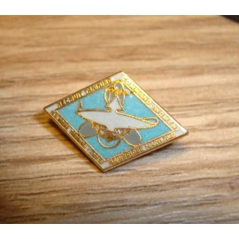 U.S. Naval WOMEN Recruit Training Center Lapel Pin-Button brooch W/Safety Clasp