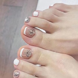 Nail Apparel French Tips Press on Toenails Short Square Toe Nail Summer Acrylic False Toe For Woman 24 Pcs (White French Rhinestone)
