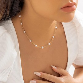 Meeran Pearl Necklaces for Women, Dainty 14K Gold Plated Pearl Necklace Simple White Pearls Choker Necklace Elegant Tiny Small Pearl Necklaces Wedding Jewelry Gift