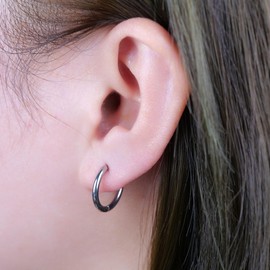 Limerencia Hypoallergenic G23 Pure Titanium Pairs Small Huggie Hoop Earrings Cartilage Piercing