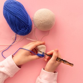 Ommi Ergonomic Handle Crochet Hooks | Handcrafted 7’’ Orange & Black Swirl Crochet Hook | Knitting Needle, Craft Yarn Weave | Best Gift! (Orange & Black, 7 mm)