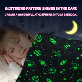 HZVRTN Cuddly Blanket Children's Space Blanket, Soft Warm Fluffy Cuddly Blanket Glow in the Dark, Gifts for Boys Girls Bed Couch Sofa Children's Blanket (Galaxy C, 130 x 150 cm)