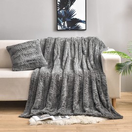 YUSOKI Luxury Double Sided Faux Fur Throw Blanket(Without Pillows),Gray Soft Fuzzy Fluffy Cozy Blanket Plush Furry Comfy Warm Blanket for Couch Bed Chair Sofa Bedroom Men Boys Gift(Grey,50" x 63")