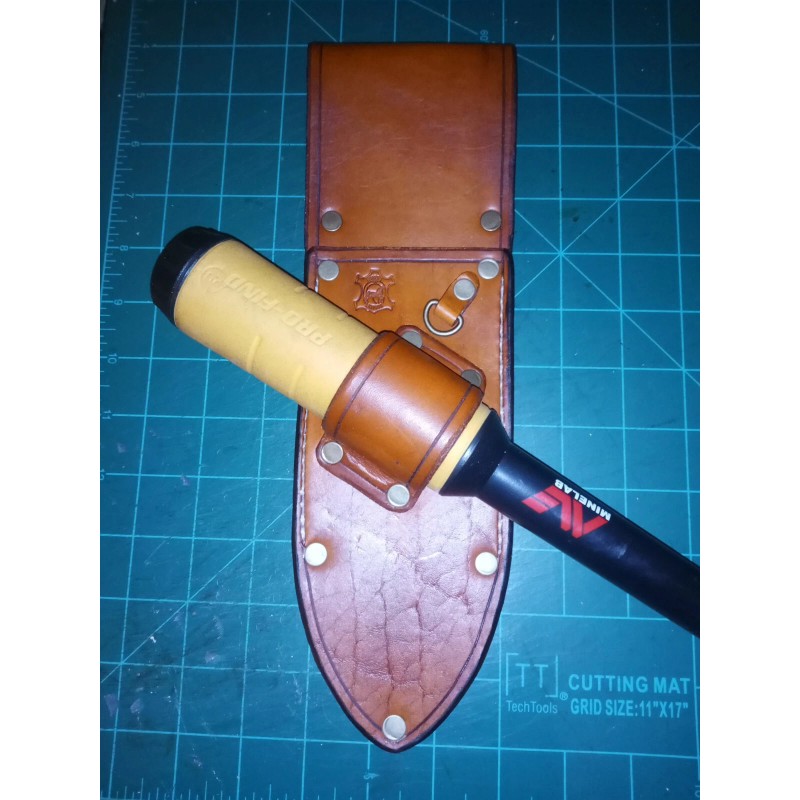 Handmade Metal Detecting Digging Tool/PinPointer Sheath. (Booker Leather)