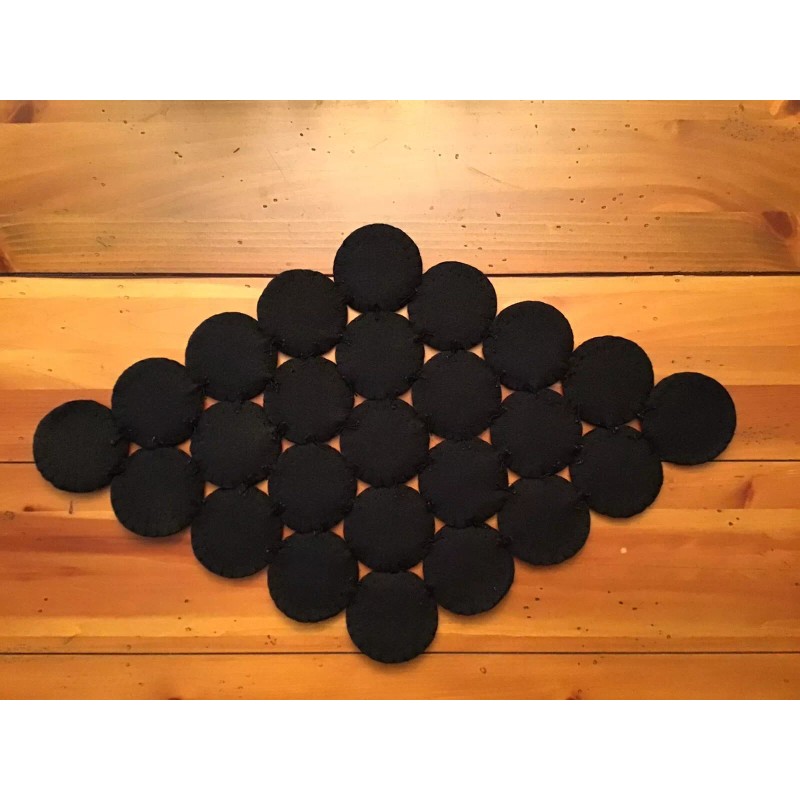 PRIM WOOL FELT PENNY RUG TABLE RUNNER CANDLE MAT GREAT
