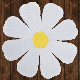 Paddys Patches Large Yellow & White Daisy Embroidered Patch — Iron On