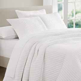 Wonderful 100% Cotton Jersey Channel Stitch Reversible King Quilt Set Prewashed Coverlet,Lightweight, Breathable, Fade&Stain Resistant Bedspread, Modern Coverlet Bed Cover (White, King)