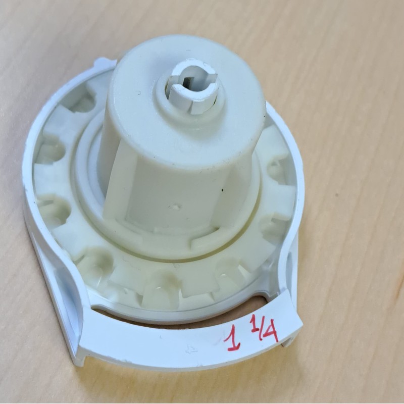 Rollease Clutch R Series with Bead Stopper (Black, R8-1 1/4"