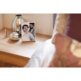 Frametigo Silver Plated Thin Edge Photo Frame - Fits Photo Size 5"x7" (13x18cm)