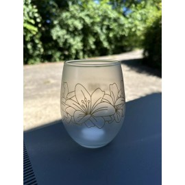 Exclusive 2024 Frosted Kentucky Oaks Stemless Wine Glass 150th Kentucky Derby