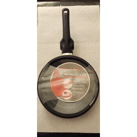 SAFE-T-GRIP 9" FRY PAN (BLACK) WITH GLASS LID