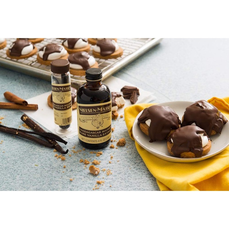 Nielsen-Massey Madagascar Bourbon Vanilla Beans for Baking and Cooking, 2-Bean