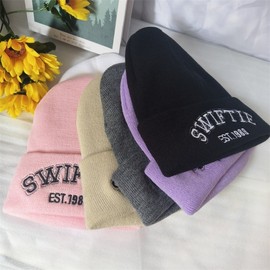New Autumn Winter Swiftie 1989 Embroidered Knit Beanie Hat with Ears for Babies Free Size/White 3ea