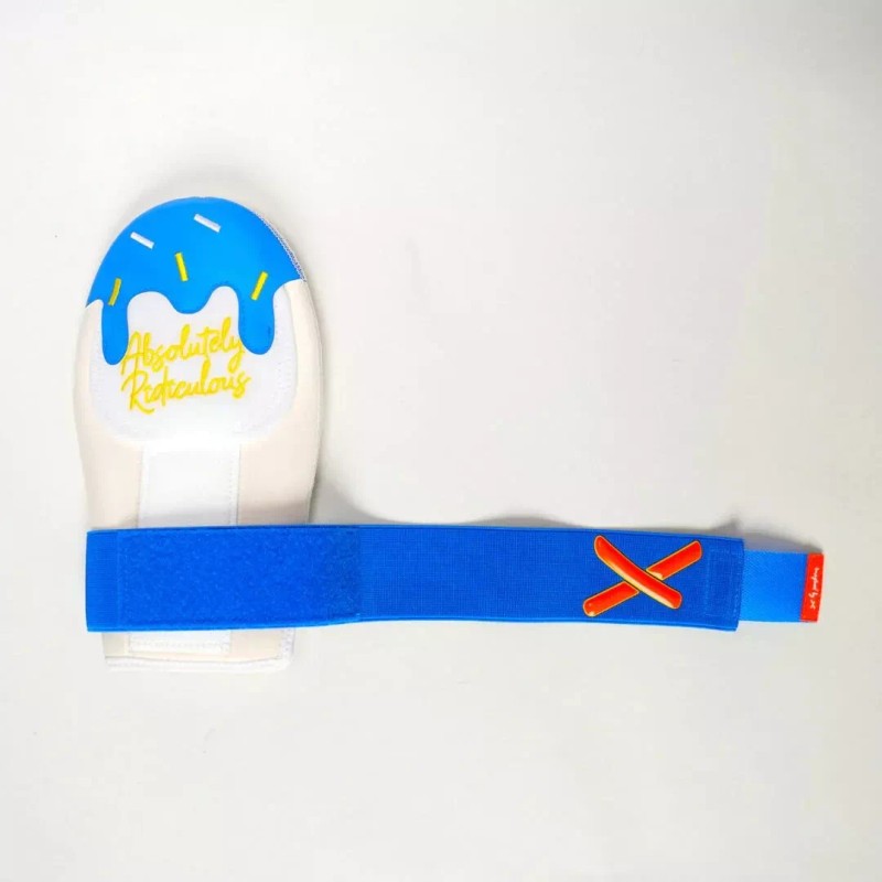 Absolutely Ridiculous Sliding Mitt Ookla Short King In Hand