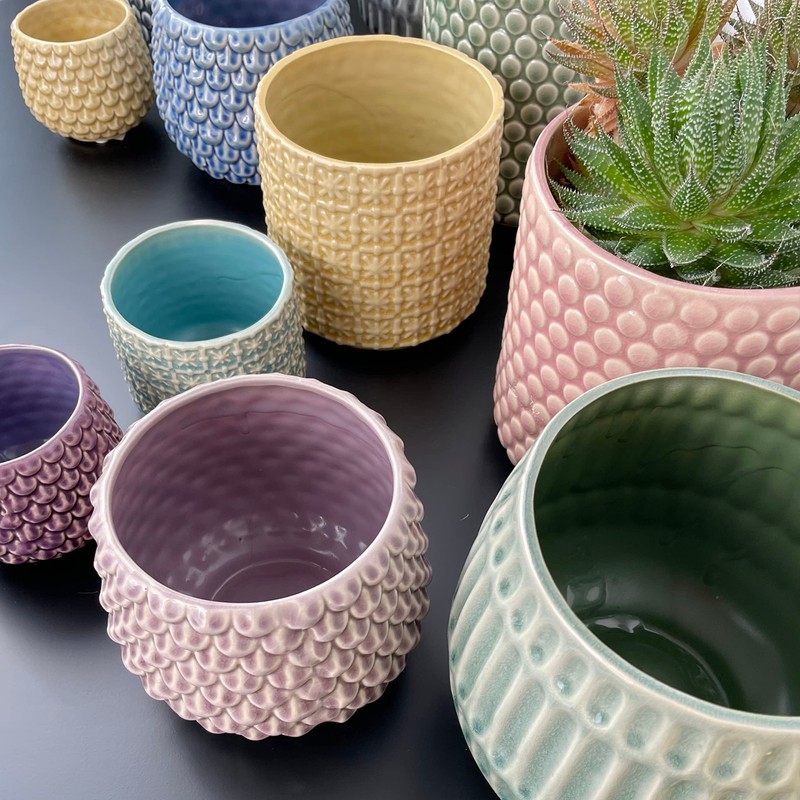 Bloomingville Stoneware Flower Pot Pinecone, Planter Cache Pot, Size M