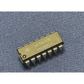Motorola MC74F00N MOTOROLA 74F00 14-PIN DIP VINTAGE 1989 NOS RARE COLLECTIBLE! QTY-1