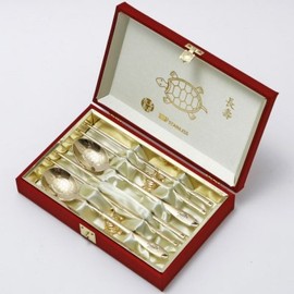 (10x10) Pure Gold Longevity Turtle Cutlery Set (2 Sets) Gold Turtle / (텐바이텐)순금 장수 거북 수저세트 2벌 금거북