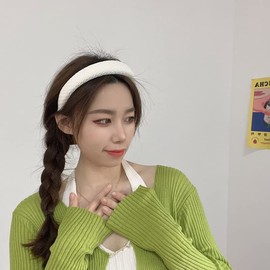 Wide Padded Headband for Women Girls White Puffy Headband for Thick Thin Hair Soft Sponge Head Bands for Teen Girls Simple Basic Hair Accessories for Women Girls