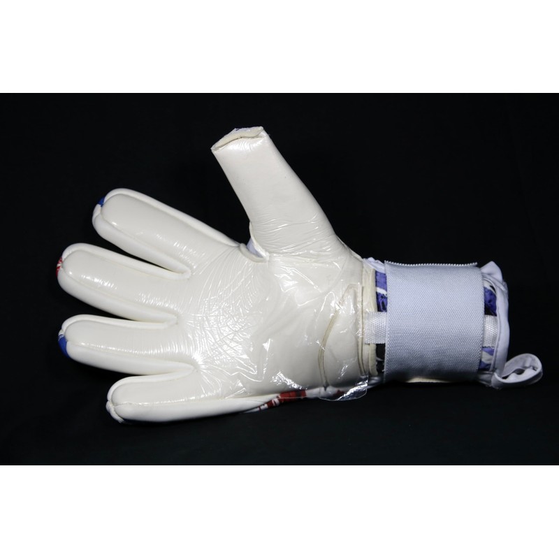 GK Saver Football Goalkeeper Gloves Protech Series Professional Size 6