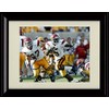 Reggie Bush Autograph Promo Print - USC- Stiff Arm Running