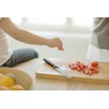 Fiskars Tomatenmesser, Modernes Design, Gezahnte Klinge, Gesamtlänge: 25 cm, Qualitätsstahl/Kunststoff,