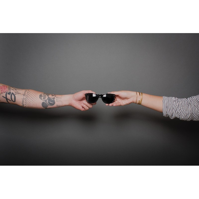 A Better Outlook Polarized Sunglasses (Small Frames 52 mm, Logo)