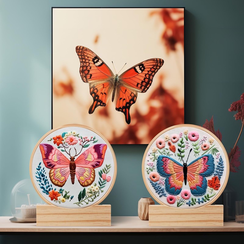 Chunful 6 Pcs Embroidery Hoop Display Stand Wooden Embroidery Frames