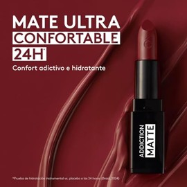 ésika – Labial Addiction Matte 4 g, Acabado Mate, Hidratación 24H, con Ácido Hialurónico y Vitamina E, Tecnología Ultra Creamy, Color Intenso, Labios 