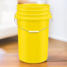 House Naturals Plastic Food Grade Made in USA Bucket with lid, Large 7 Gallon Container Comes with Screw On Lid (1, Yellow with Yellow lid)